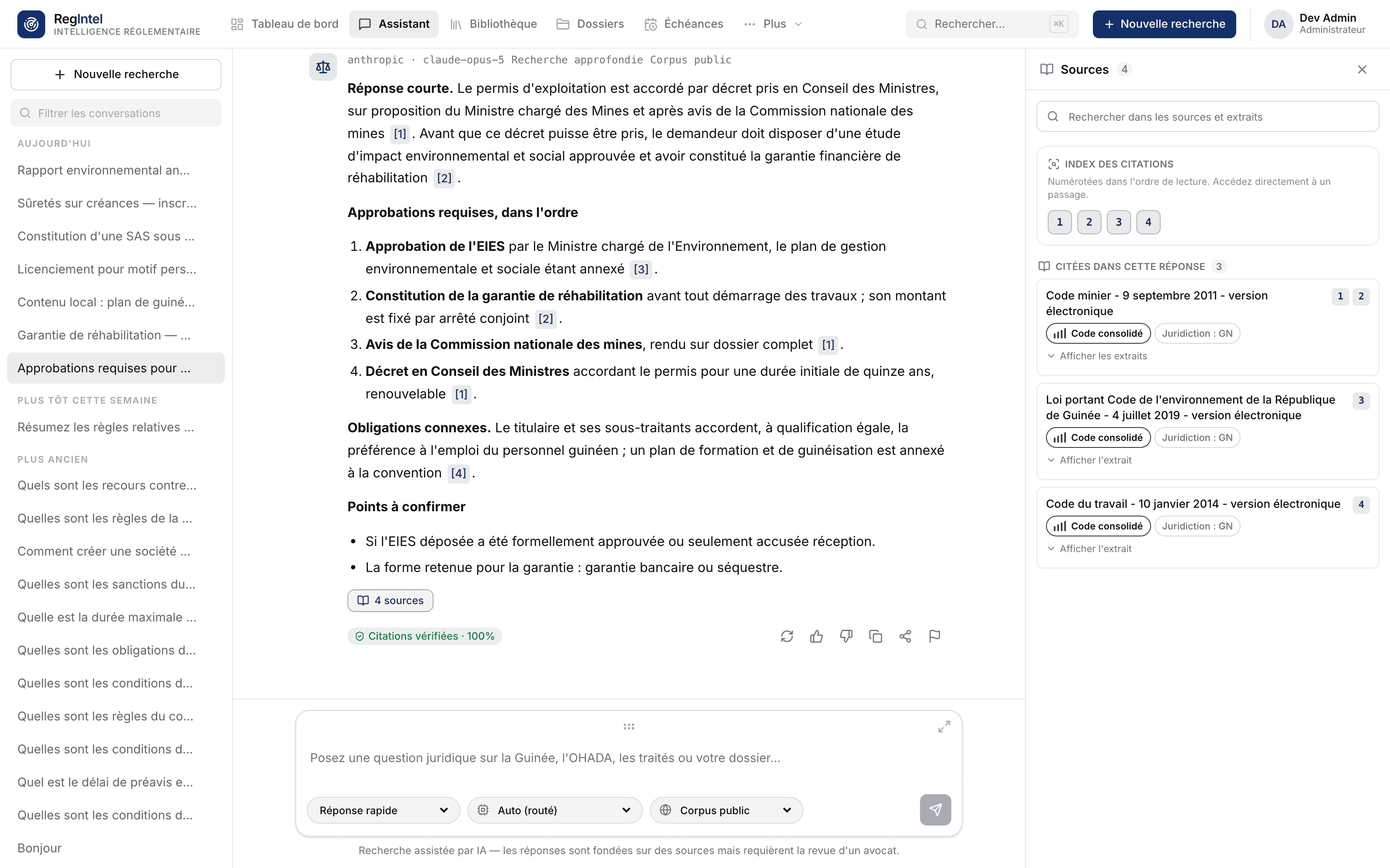 L'assistant répondant à une question sur le permis minier avec quatre citations vérifiées et le panneau des sources ouvert